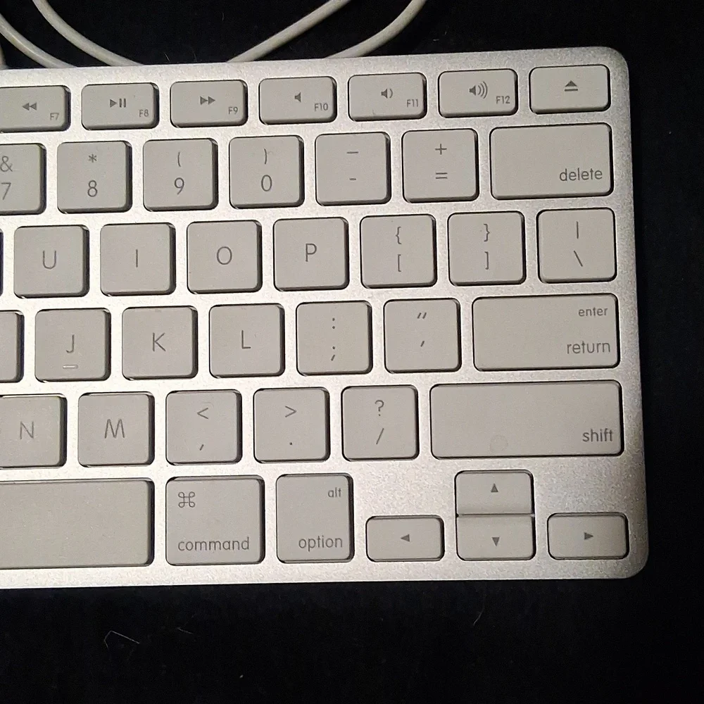 Apple Wired Mini Keyboard,A1242